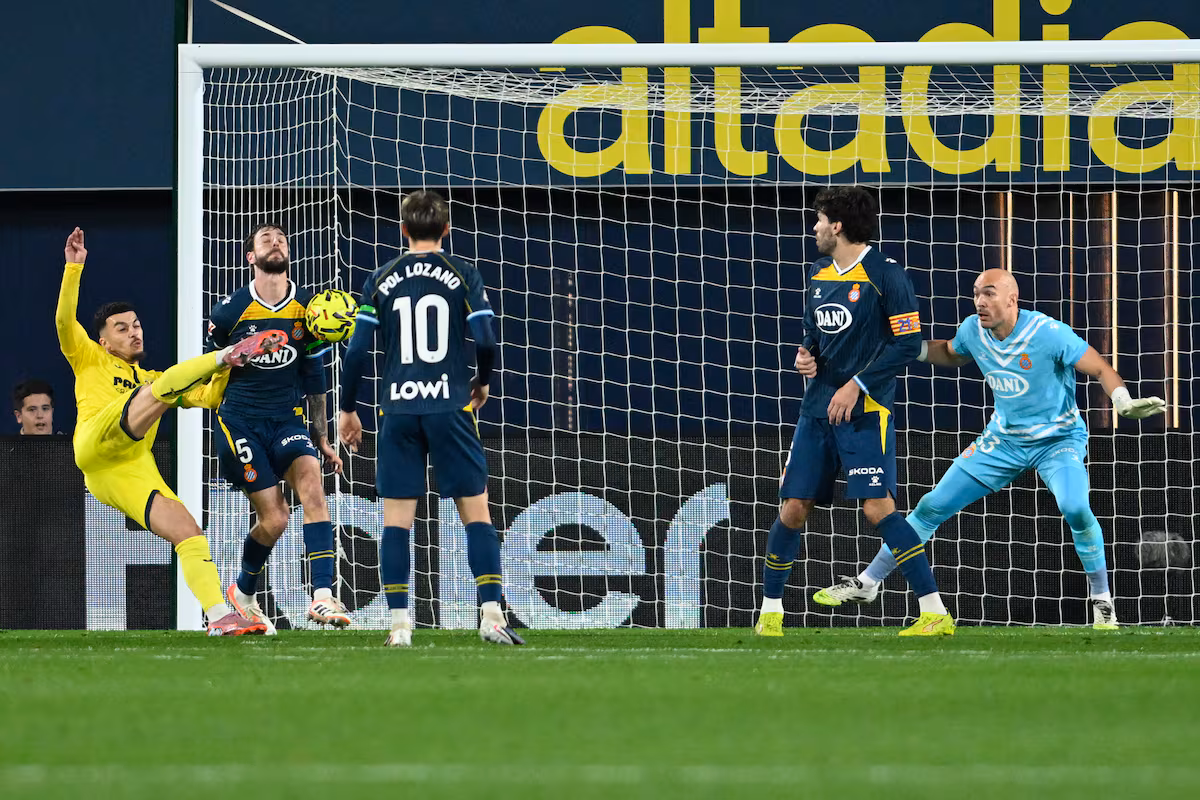 Villarreal aplasta al Espanyol tras un inicio prometedor en La Liga