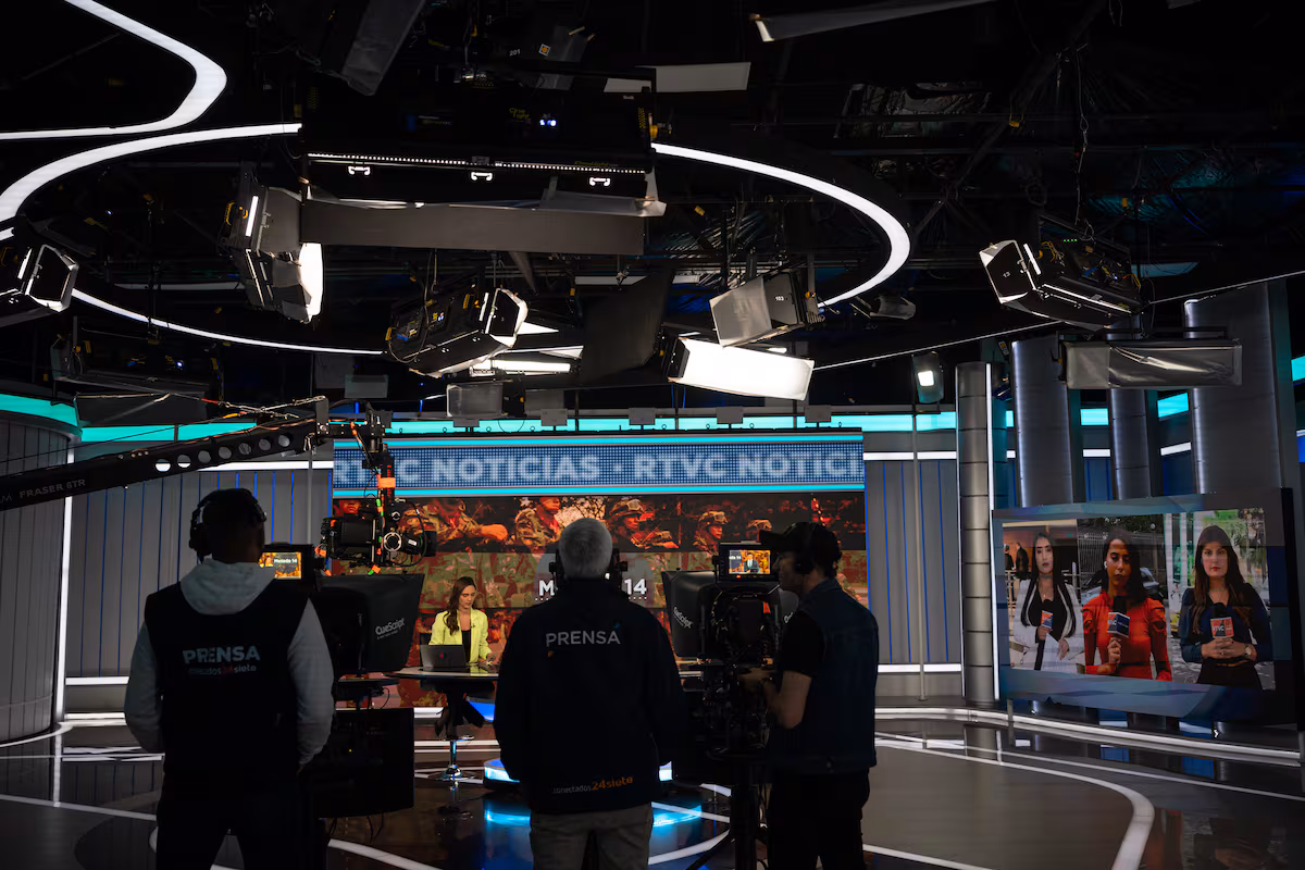 Cómo los Medios Públicos Pueden Recuperar su Credibilidad