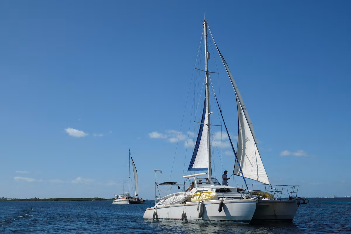 La Marina Mexicana Encuentra Veleros Perdidos Cerca de La Habana