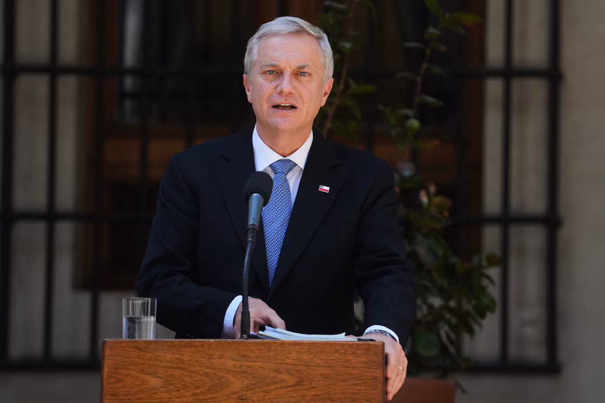 La falta de confianza arruina el caso en [nombre del protagonista]