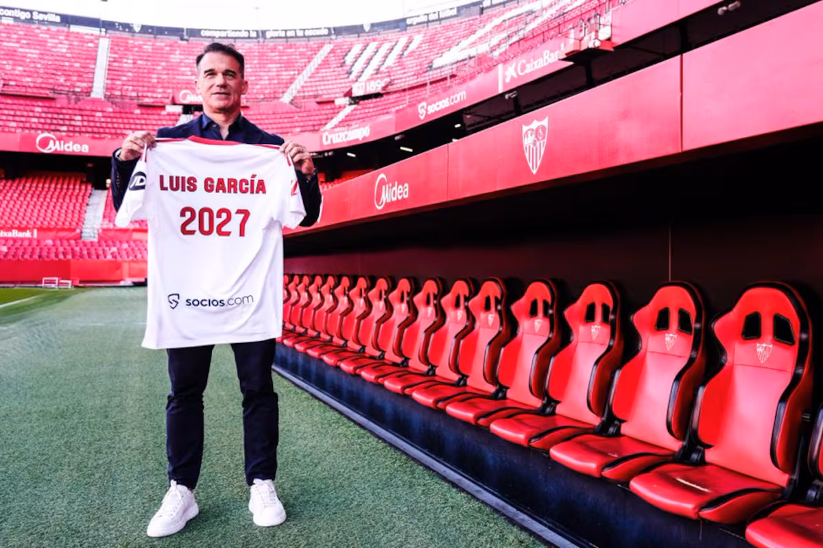 Luis García Plaza asume como entrenador del Sevilla FC