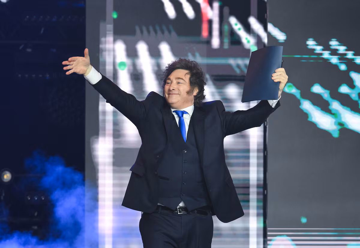 Milei y su polémica "memoria completa" sobre la dictadura: nuevo video justificativo