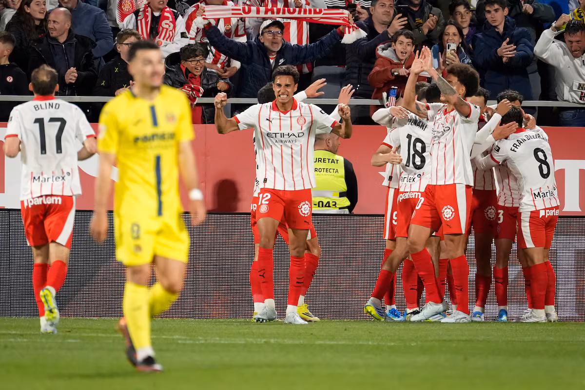 El Girona se reafirma ante el Villarreal gracias a un gol en propia puerta
