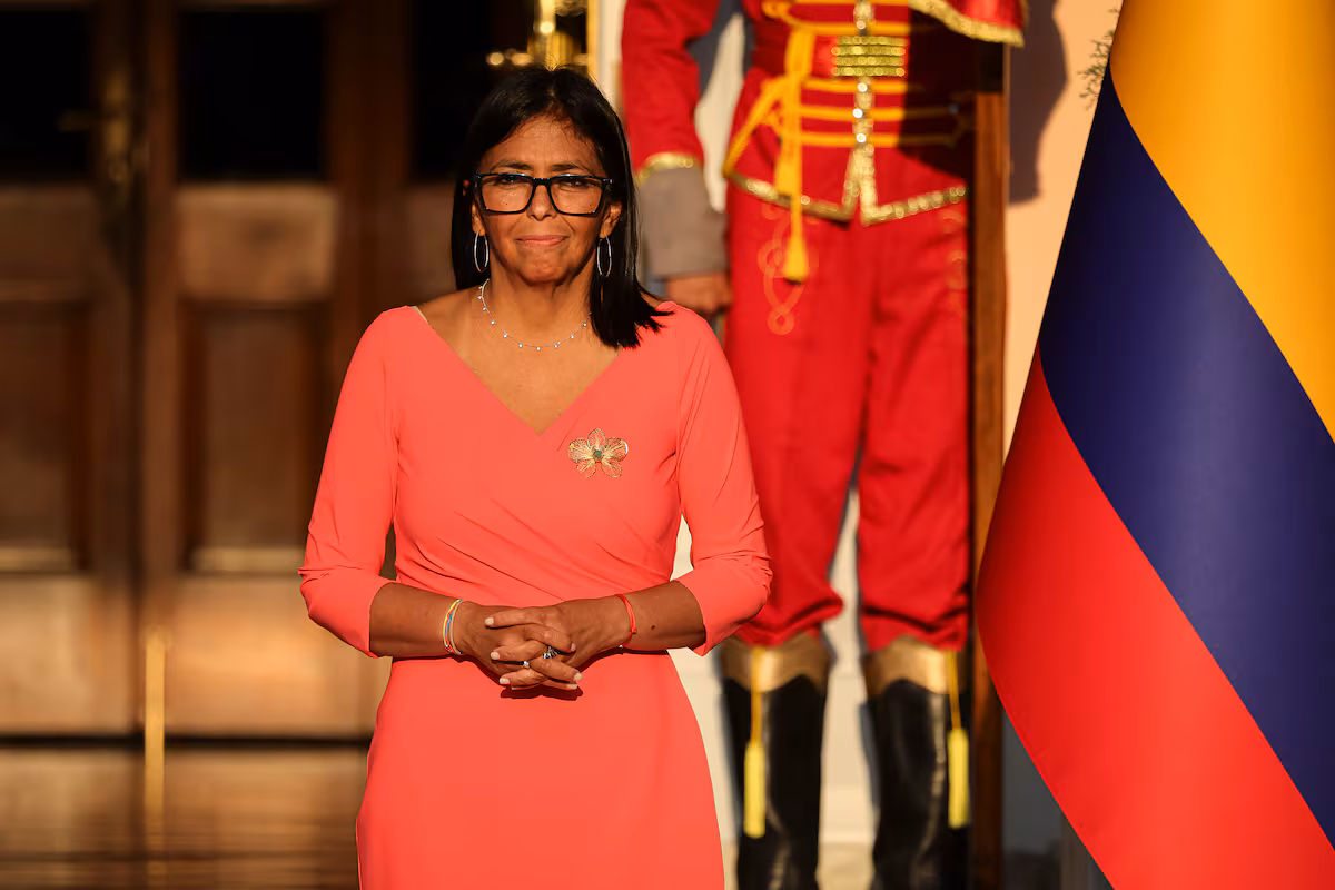 España invita a Delcy Rodríguez a la Cumbre Iberoamericana en Madrid