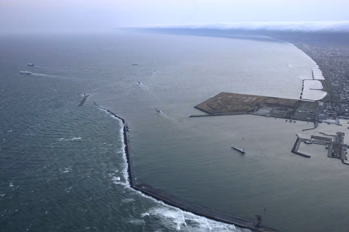 Japón levanta alerta de tsunami y advierte sobre próximo terremoto potente
