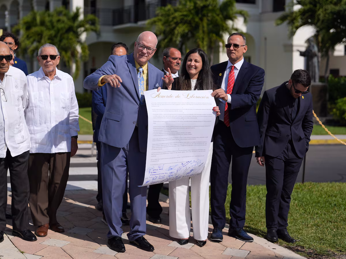 La lucha por el liderazgo en el exilio cubano ante una posible transición