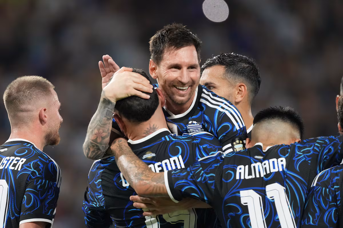 Messi se despide de los hinchas argentinos con un 5-0 a Zambia