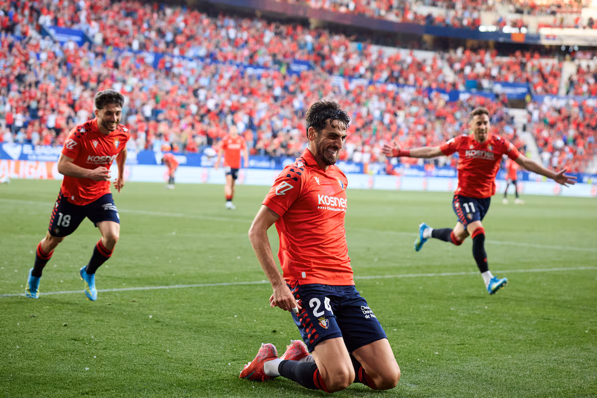 Osasuna se aferra a la victoria y hunde al Sevilla en descenso