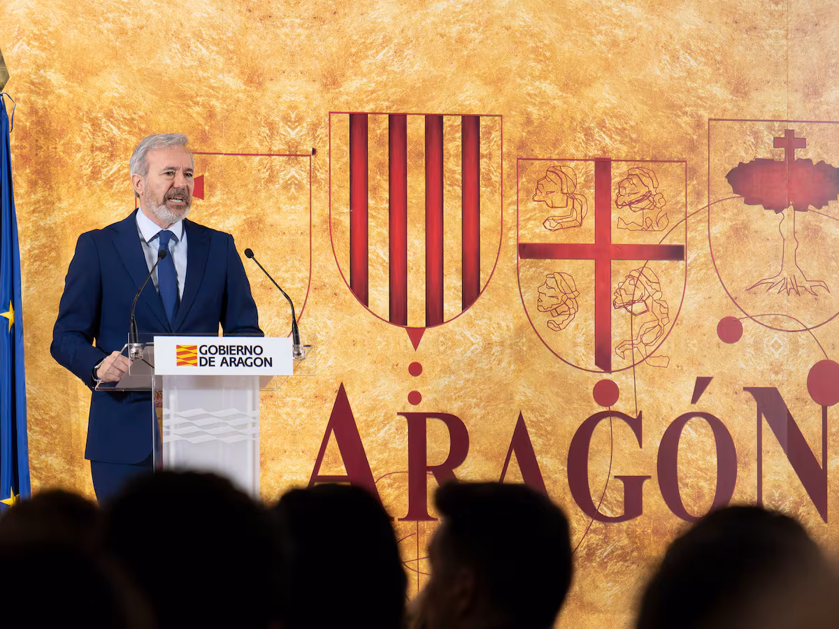 PP y Vox logran pacto en Aragón para investir a Jorge Azcón como presidente