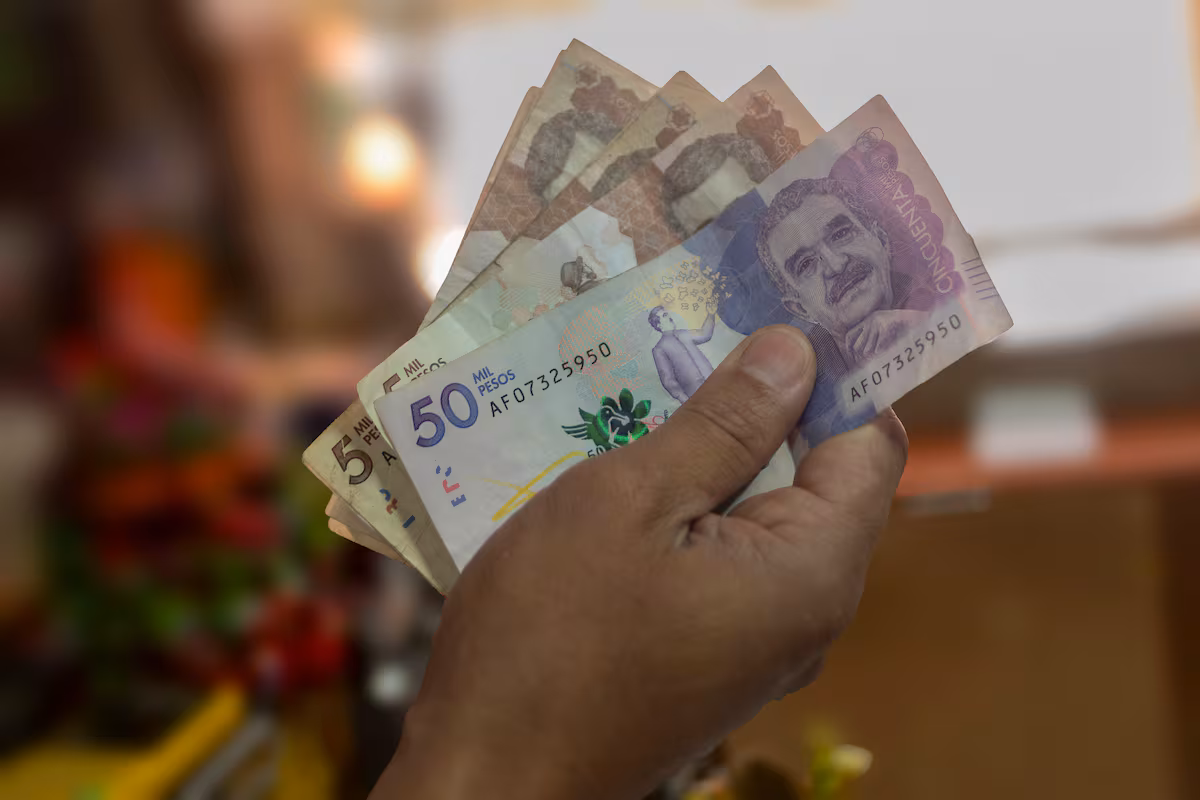 Petro impulsa subsidios para frenar caída en exportaciones frente a tasas de interés