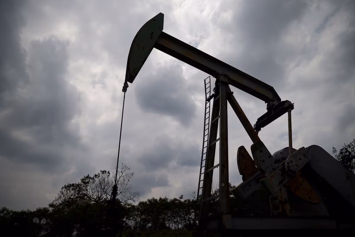 Sheinbaum redefine estrategias en Morena para promover el fracking