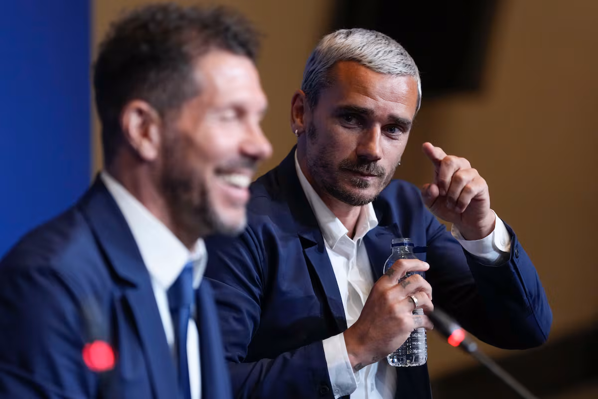 Simeone advierte a Griezmann: 'Si no corres, te vas'
