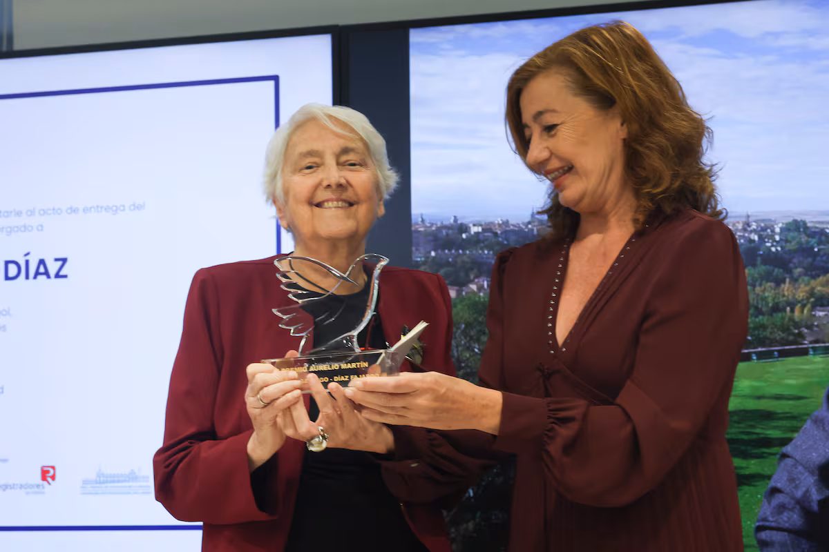 Soledad Gallego-Díaz gana el Premio de Ética Periodística de la FAPE