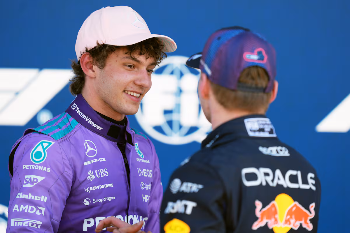 Antonelli logra su tercera 'pole' consecutiva en Miami