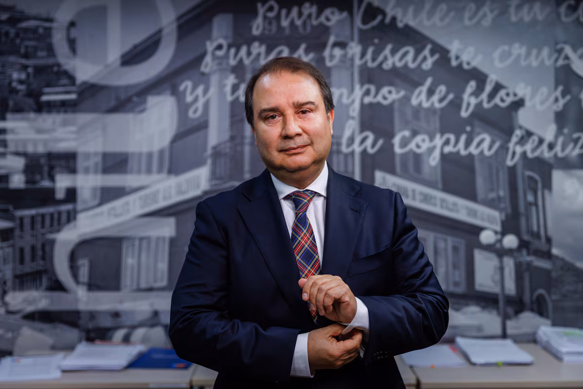 Frank Sauerbaum advierte: "Inmigrantes irregulares no tendrán acceso a trabajo ni beneficios"