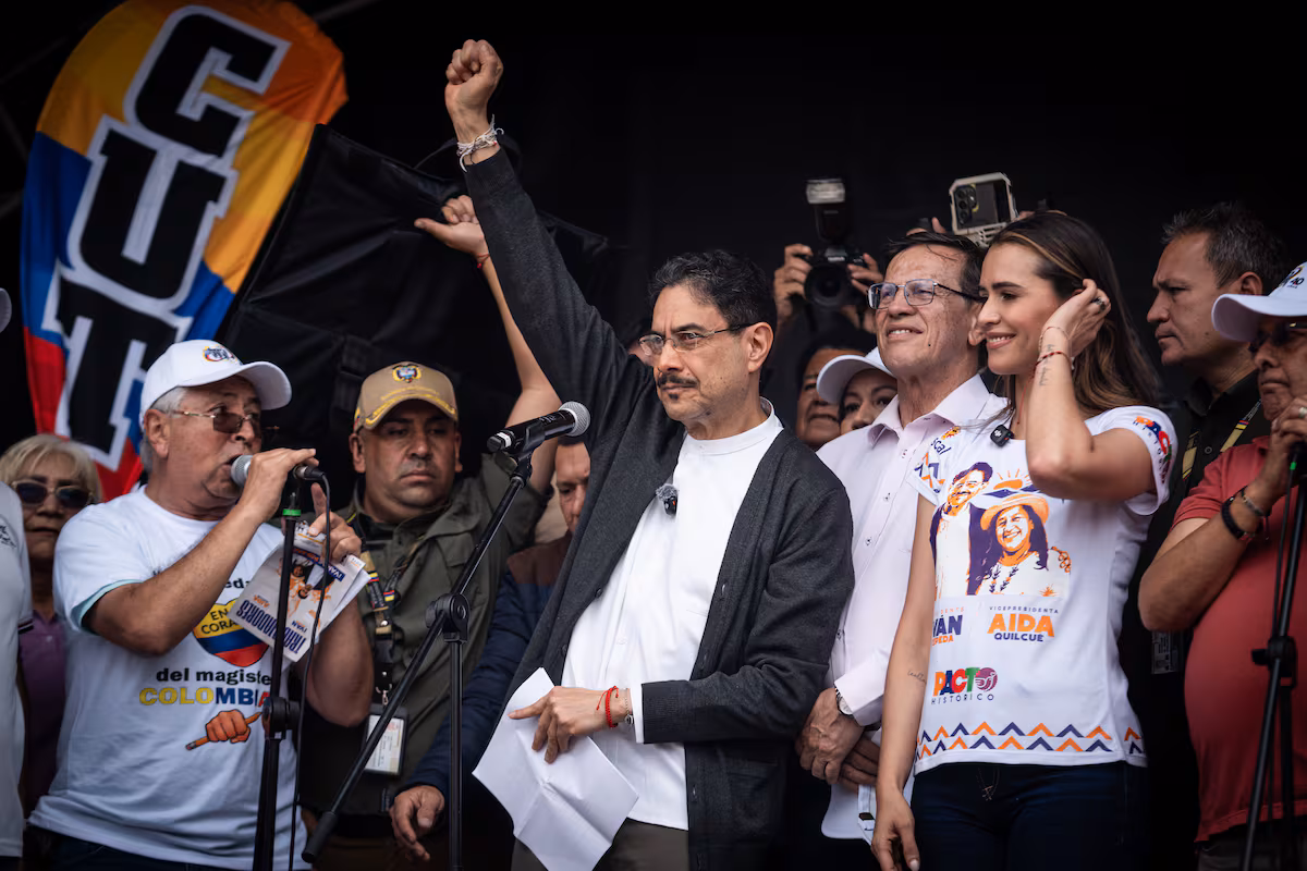 Iván Cepeda lidera encuesta para elecciones presidenciales de Colombia 2026