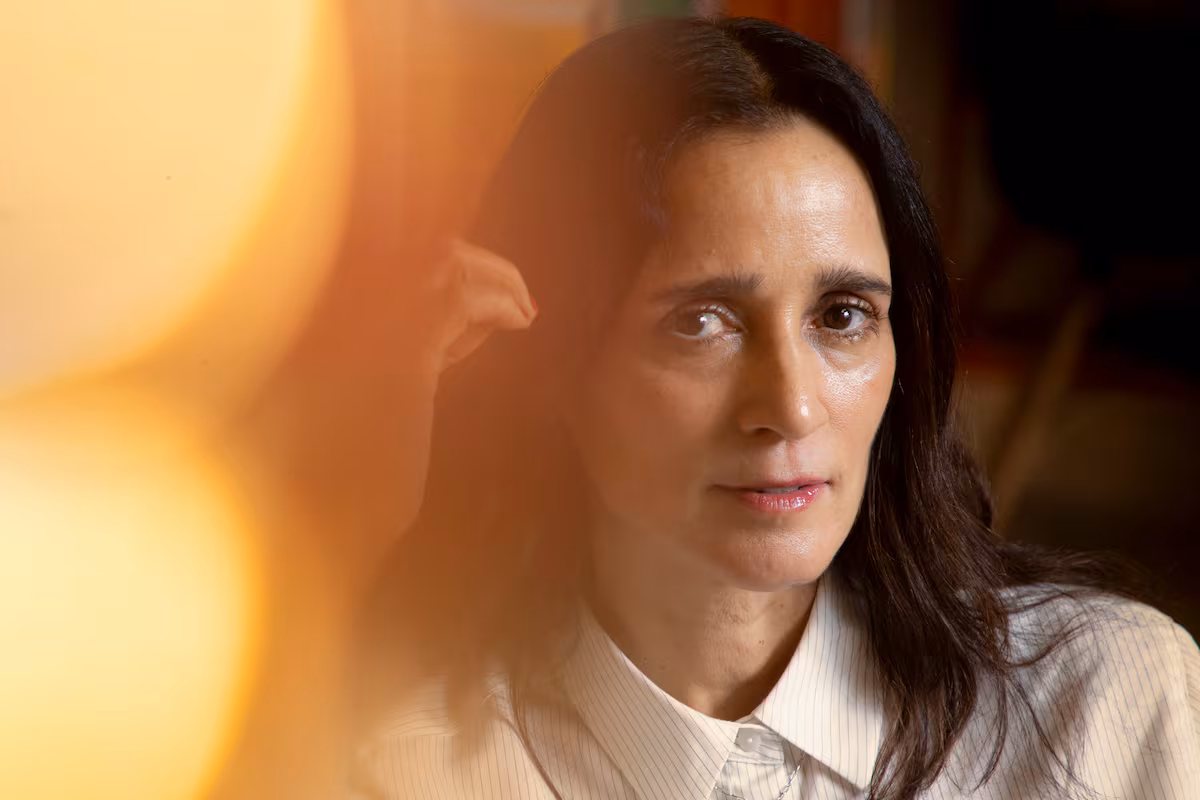 Julieta Venegas: La importancia de que las hijas mexicanas contradigan a sus padres