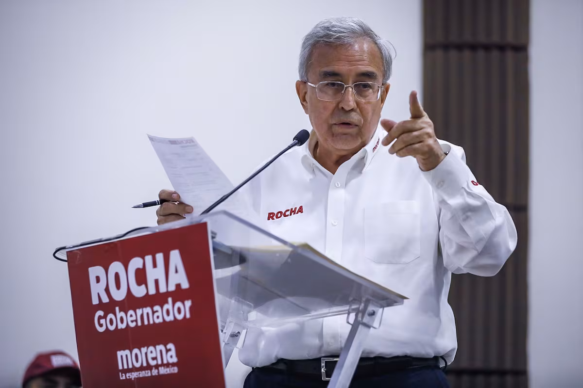 Rocha Moya se aparta de la gubernatura de Sinaloa por investigación fiscal.