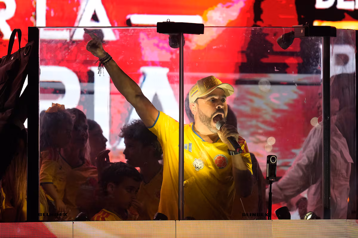 Corte Suprema permite uso de símbolos patrios en campaña de Abelardo de la Espriella