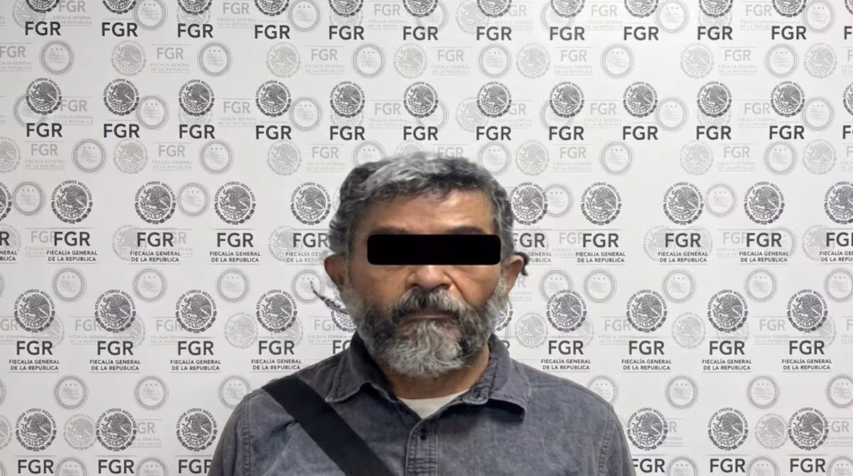 Excoordinador de prisiones federales detenido por corrupción vinculada a Genaro García Luna