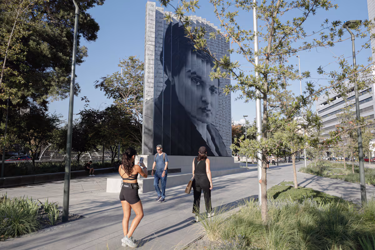 Santiago: El reto de convertirse en una ciudad verdaderamente caminable